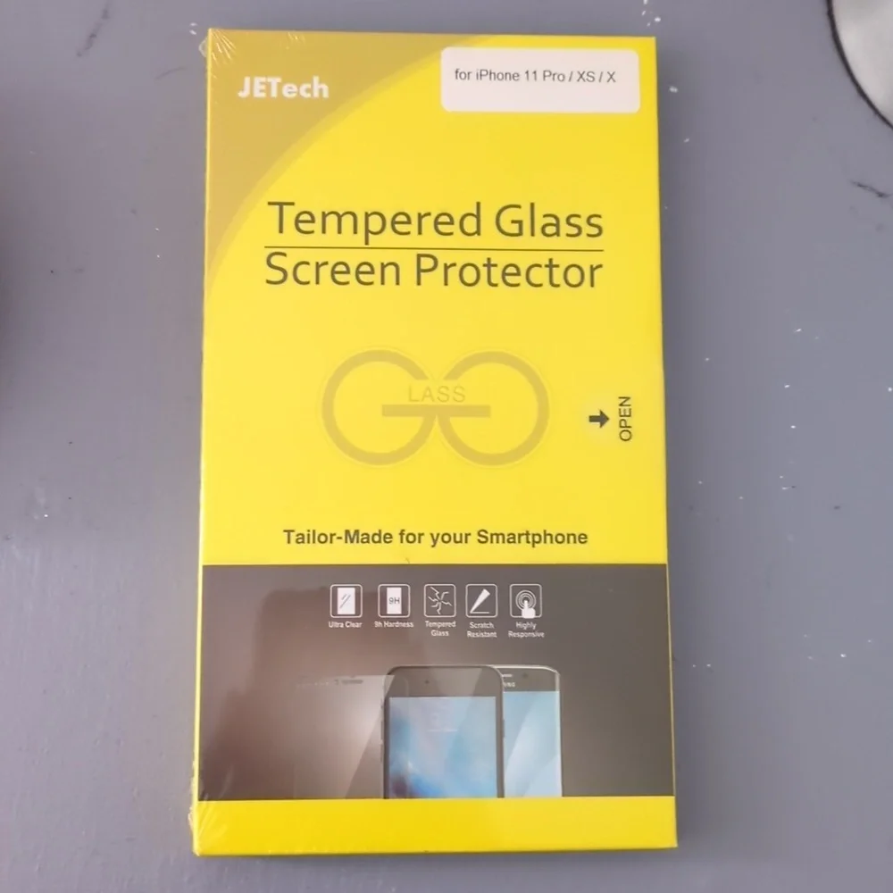 Screen protectors for iPhone 11 Pro